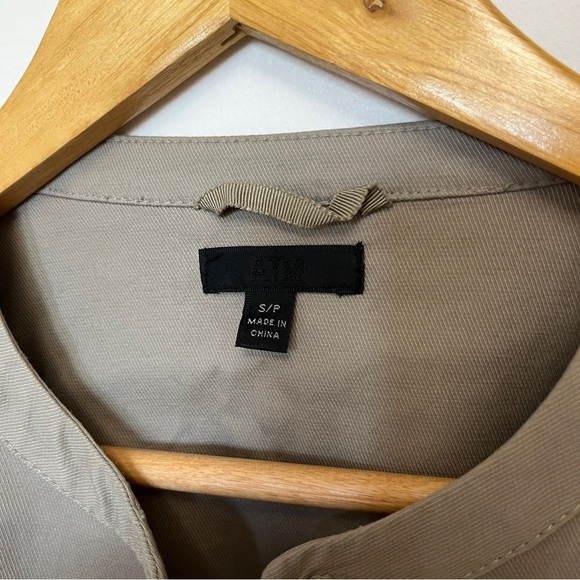 ATM Anthony Thomas Melillo Cotton Twill Belted Shirt Jacket in True Khaki S - Picture 6 of 7